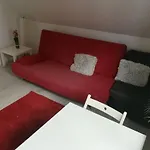 Goscinne U Joli Apartamento *